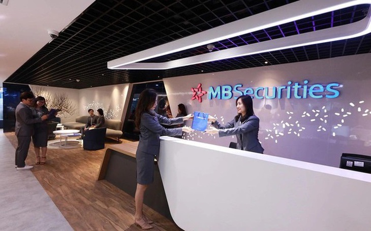 Chủ tịch MBS xin từ nhiệm- Ảnh 1.