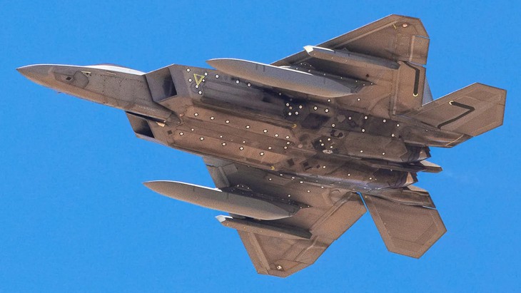 Tiêm kích tàng hình F-22 Raptor '2.0' lộ diện?- Ảnh 1.