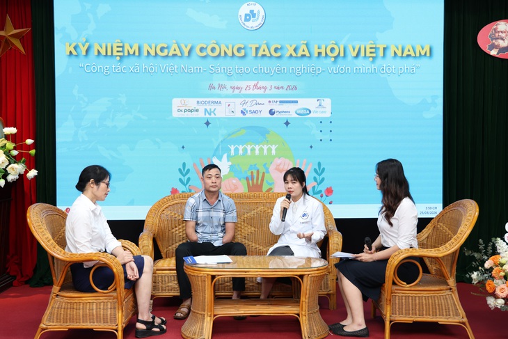 Công tác xã hội giúp người bệnh da liễu bớt mặc cảm, hòa nhập cộng đồng- Ảnh 3.