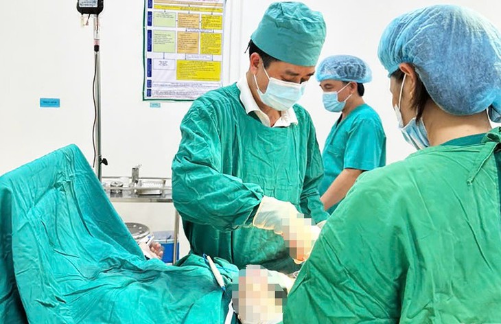 Hai điều dưỡng hiến máu cứu sản phụ bị băng huyết- Ảnh 2.