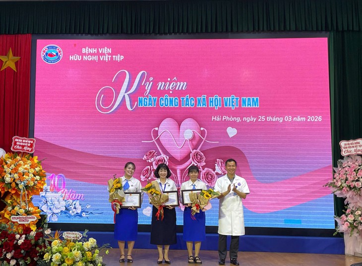 Kỷ niệm 10 năm Ngày Công tác xã hội tại Bệnh viện Việt Tiệp: Lan tỏa tinh thần nhân văn, đồng hành cùng người bệnh- Ảnh 3.