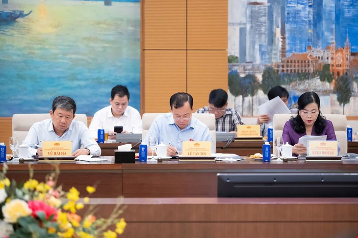 Kỳ họp thứ Nhất, Quốc hội khoá XVI: Kiện toàn chức danh Chủ tịch nước, Thủ tướng Chính phủ, Chủ tịch Quốc hội - Ảnh 3. Kỳ họp thứ Nhất, Quốc hội khoá XVI: Kiện toàn chức danh Chủ tịch nước, Thủ tướng Chính phủ, Chủ tịch Quốc hội - Ảnh 3.