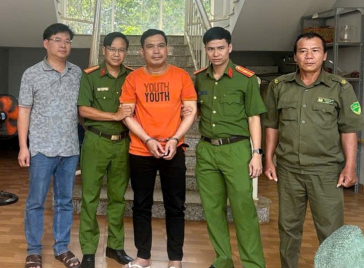 Bắt giữ thành công đối tượng truy nã đặc biệt sau hơn 2 năm lẩn trốn- Ảnh 1. Bắt giữ thành công đối tượng truy nã đặc biệt sau hơn 2 năm lẩn trốn- Ảnh 1.