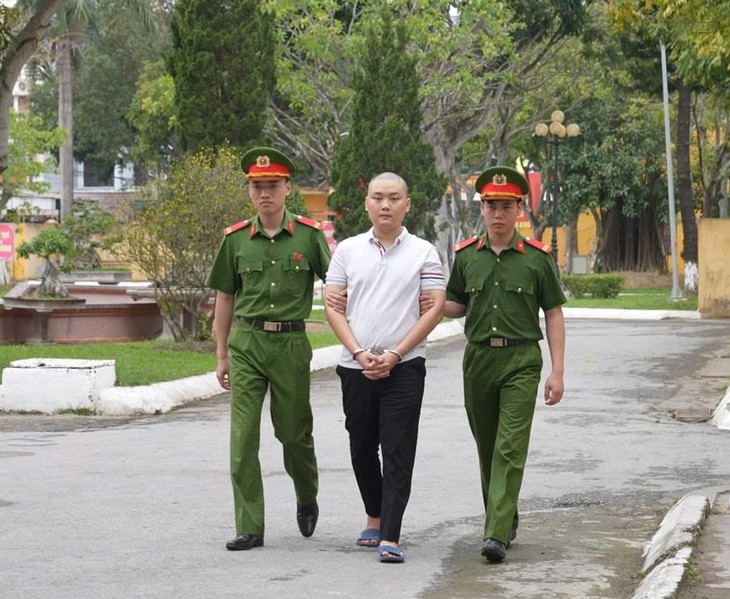 Đường dây phát tán mã độc xuyên quốc gia do nam sinh lớp 12 cầm đầu hình thành như thế nào?- Ảnh 2. Đường dây phát tán mã độc xuyên quốc gia do nam sinh lớp 12 cầm đầu hình thành như thế nào?- Ảnh 2.
