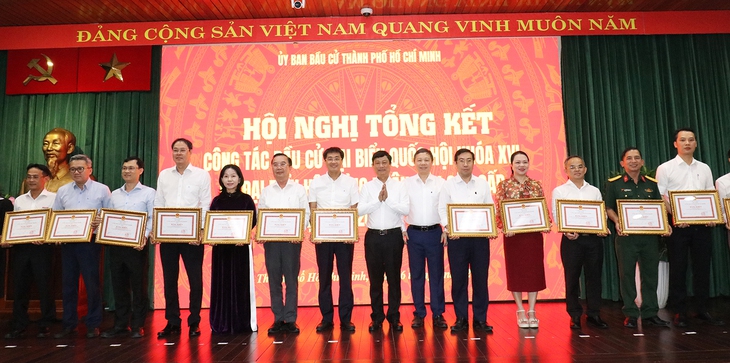 Bầu cử thành công toàn diện, TPHCM khẩn trương tổ chức kỳ họp HĐND các cấp- Ảnh 3. Bầu cử thành công toàn diện, TPHCM khẩn trương tổ chức kỳ họp HĐND các cấp- Ảnh 3.