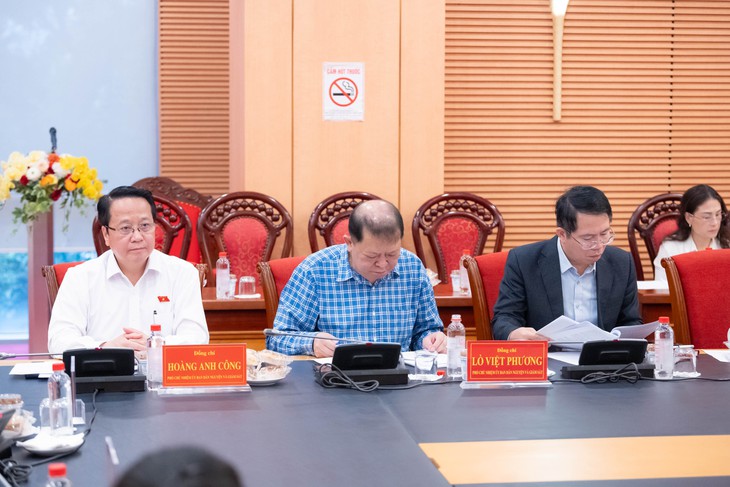 Giải quyết 96,3% kiến nghị cử tri gửi Kỳ họp thứ 10 Quốc hội khóa XV- Ảnh 3. Giải quyết 96,3% kiến nghị cử tri gửi Kỳ họp thứ 10 Quốc hội khóa XV- Ảnh 3.