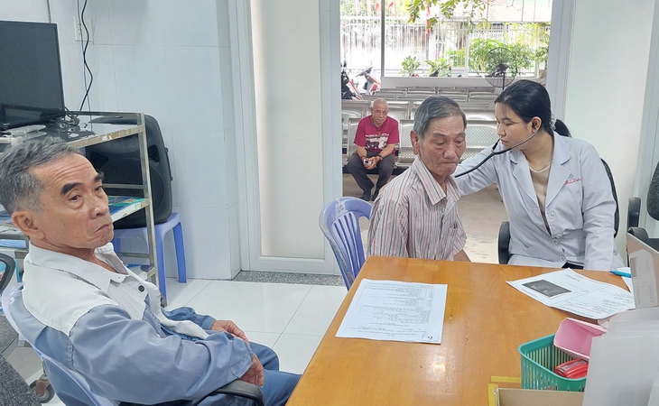TPHCM đồng loạt tầm soát bệnh tại 60 địa điểm- Ảnh 1. TPHCM đồng loạt tầm soát bệnh tại 60 địa điểm- Ảnh 1.