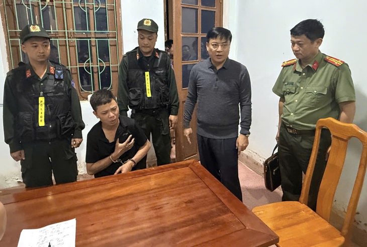 Vụ nổ súng làm 2 người chết ở Quảng Trị: Bị can có thể đối diện khung hình phạt nào?- Ảnh 1. Vụ nổ súng làm 2 người chết ở Quảng Trị: Bị can có thể đối diện khung hình phạt nào?- Ảnh 1.