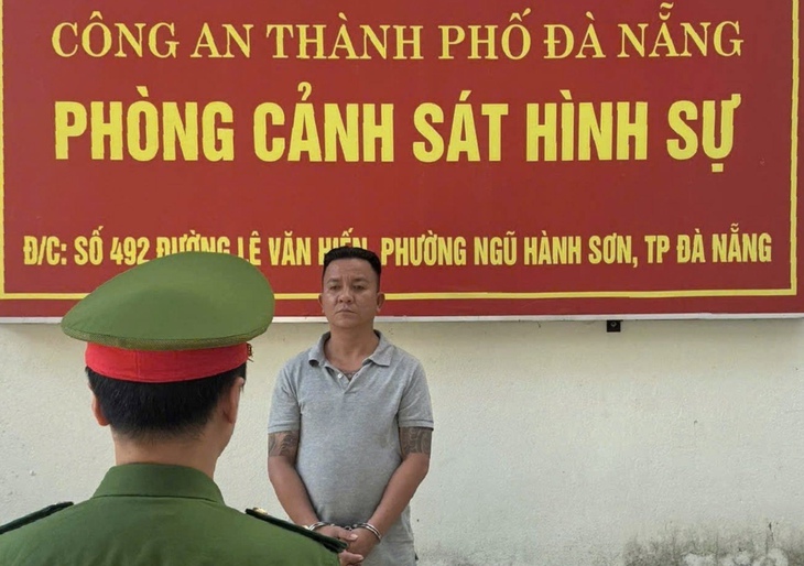 Bắt tạm giam chủ nhiệm câu lạc bộ New Emperors Poker Club- Ảnh 1. Bắt tạm giam chủ nhiệm câu lạc bộ New Emperors Poker Club- Ảnh 1.