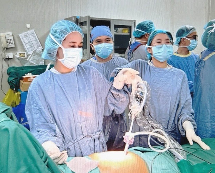 Đau bụng âm ỉ, vàng da, đi khám người đàn ông phát hiện mắc cùng lúc 2 ung thư- Ảnh 1.
