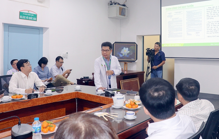 Bệnh tay chân miệng gia tăng, các bệnh viện Nhi ở TPHCM kích hoạt nhiều lớp ứng phó- Ảnh 3. Bệnh tay chân miệng gia tăng, các bệnh viện Nhi ở TPHCM kích hoạt nhiều lớp ứng phó- Ảnh 3.