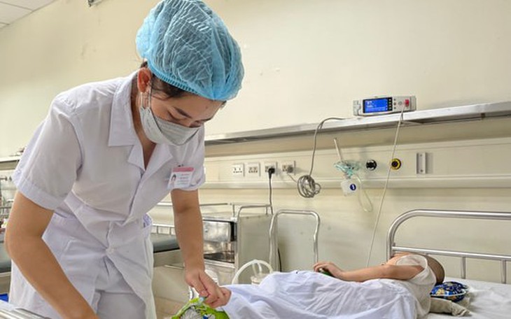 Kỳ thi đánh giá năng lực hành nghề y: Có thêm một vòng loại?