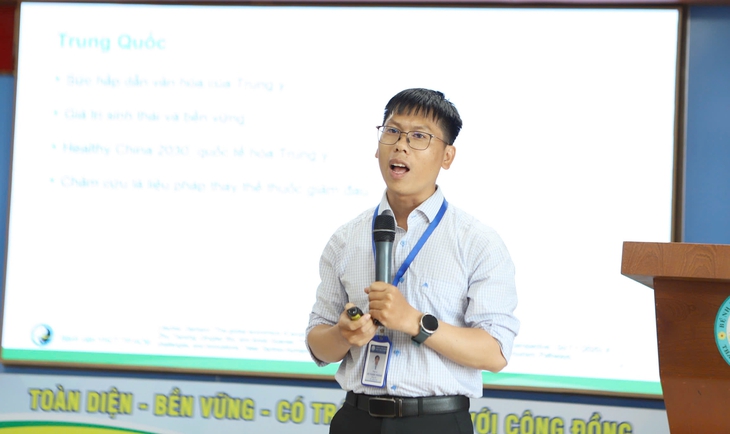Y học cổ truyền 'bắt tay' du lịch y tế: Từ liệu pháp giảm đau đến hành trình trải nghiệm văn hóa- Ảnh 3. Y học cổ truyền 'bắt tay' du lịch y tế: Từ liệu pháp giảm đau đến hành trình trải nghiệm văn hóa- Ảnh 3.