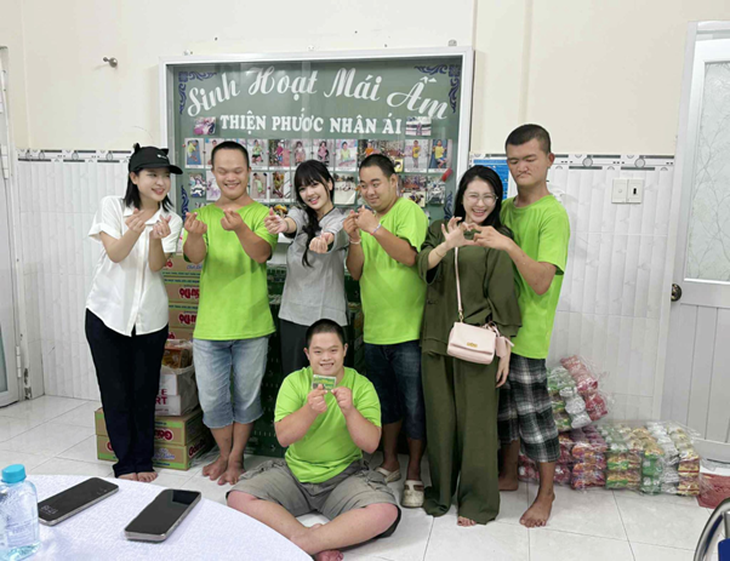 Trần Ngọc Lan - Lan tỏa yêu thương qua hành trình thiện nguyện đầy nhân ái- Ảnh 2.