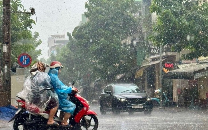 Xâm nhập mặn Nam Bộ ăn sâu đến 50km trong đất liền, khuyến cáo người dân tích trữ nước ngọt- Ảnh 2.