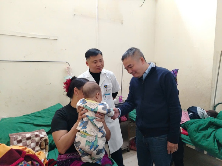 PGS.TS.BS Nguyễn Lân Hiếu: Hoàn thiện mô hình tổ hợp y học, nâng tầm y tế Việt Nam- Ảnh 1. PGS.TS.BS Nguyễn Lân Hiếu: Hoàn thiện mô hình tổ hợp y học, nâng tầm y tế Việt Nam- Ảnh 1.