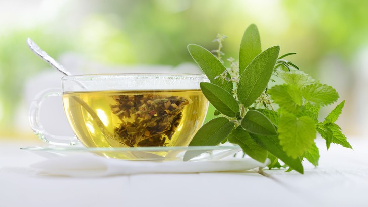 Bí quyết dùng trà xanh để giảm cân, giảm mỡ nội tạng và sở hữu vòng eo thon gọn- Ảnh 1.