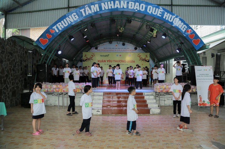 Herbalife Việt Nam tiếp tục tổ chức chương trình 'Xuân Yêu Thương' 2026 cho trẻ em và người cao tuổi có hoàn cảnh khó khăn tại các Trung tâm Casa Herbalife trên toàn quốc- Ảnh 3.