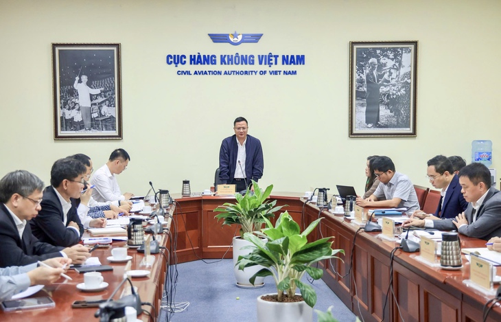 Hàng không Việt Nam họp bàn tìm phương án ứng phó giá nhiên liệu tăng mạnh- Ảnh 2. Hàng không Việt Nam họp bàn tìm phương án ứng phó giá nhiên liệu tăng mạnh- Ảnh 2.