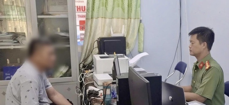 TPHCM: Xử phạt 5 triệu đồng người đăng thông tin sai sự thật về lực lượng công an- Ảnh 1. TPHCM: Xử phạt 5 triệu đồng người đăng thông tin sai sự thật về lực lượng công an- Ảnh 1.