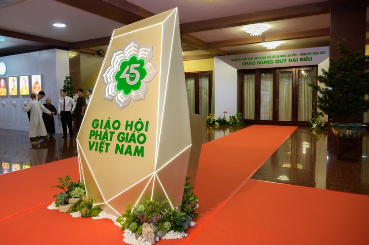 TPHCM: Khai mạc triển lãm 45 năm Giáo hội Phật giáo Việt Nam- Ảnh 3. TPHCM: Khai mạc triển lãm 45 năm Giáo hội Phật giáo Việt Nam- Ảnh 3.