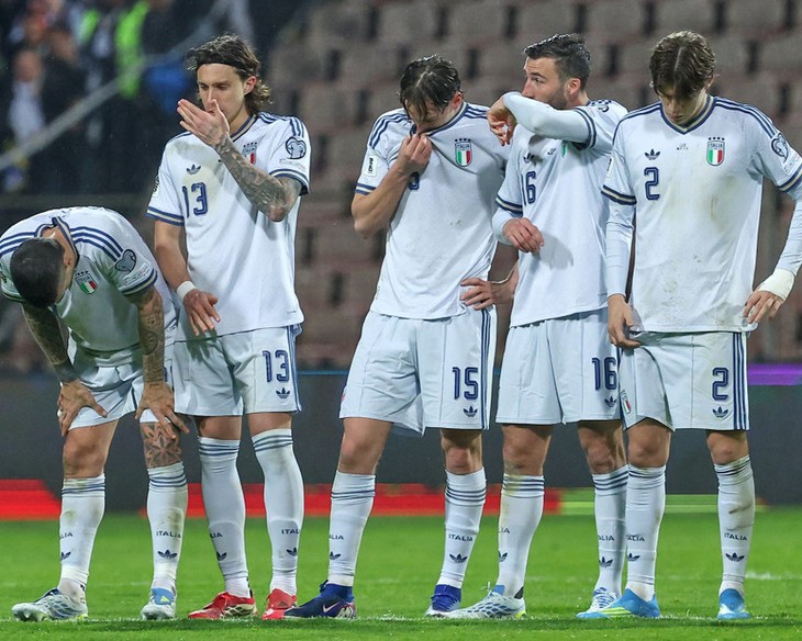 Đội tuyển Italy lần thứ ba liên tiếp lỡ tấm vé dự World Cup- Ảnh 1.