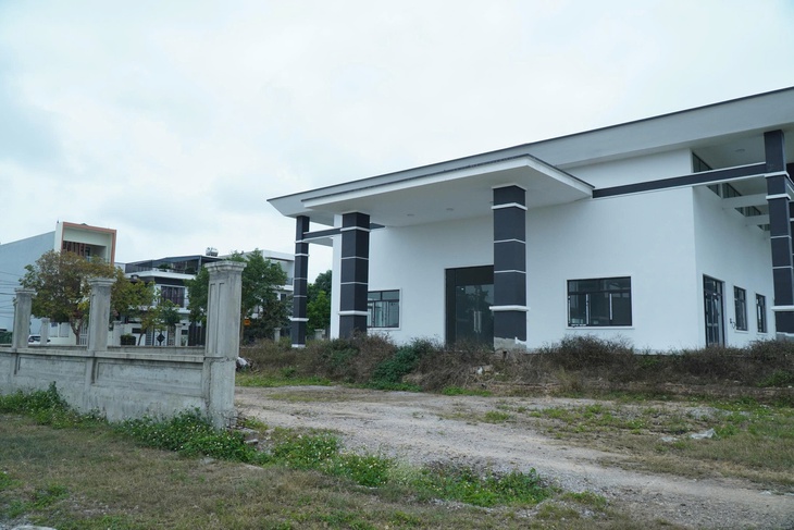 Cận cảnh dự án 670 tỷ đồng 'đắp chiếu' trên đất vàng tại Thanh Hóa vừa bị thu hồi- Ảnh 5. Cận cảnh dự án 670 tỷ đồng 'đắp chiếu' trên đất vàng tại Thanh Hóa vừa bị thu hồi- Ảnh 5.