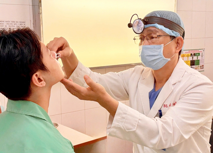 Cảnh báo nguy hiểm từ trường hợp viêm xoang nhẹ đến biến chứng hủy xương trán- Ảnh 1.