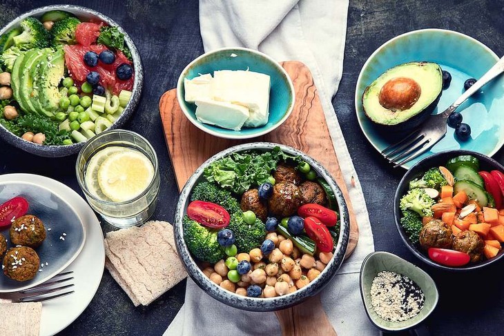 Phát hiện chế độ ăn mới giúp giảm đáng kể nguy cơ mắc Alzheimer- Ảnh 1.
