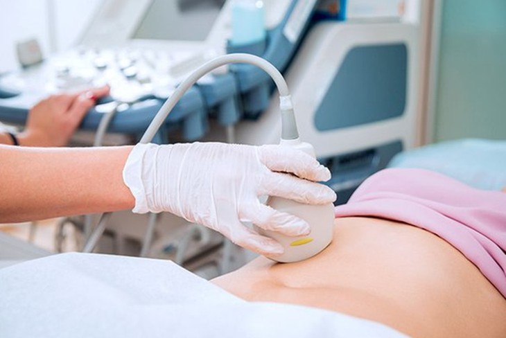 Tiết lộ giới tính thai nhi có thể bị phạt đến 15 triệu đồng, tước chứng chỉ hành nghề- Ảnh 1.