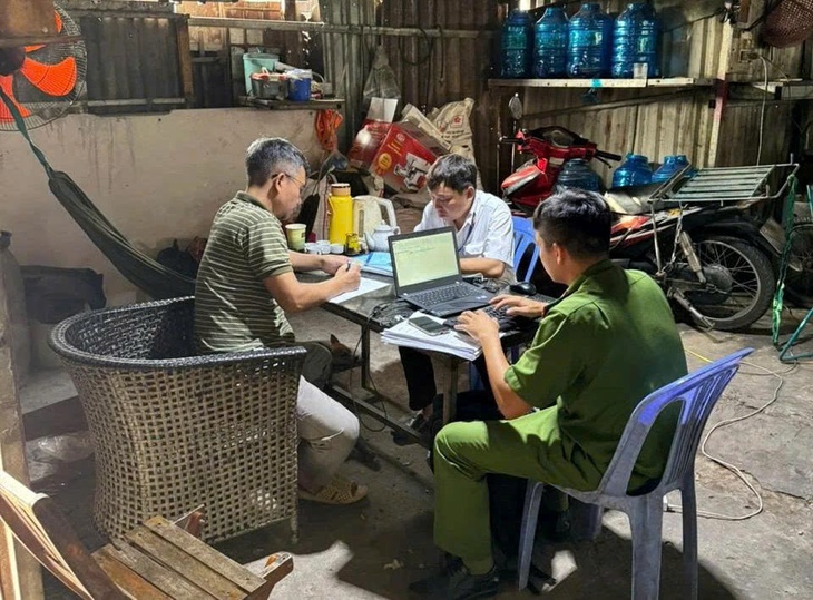 TPHCM siết chặt kiểm soát thực phẩm từ giết mổ đến lưu thông- Ảnh 1.