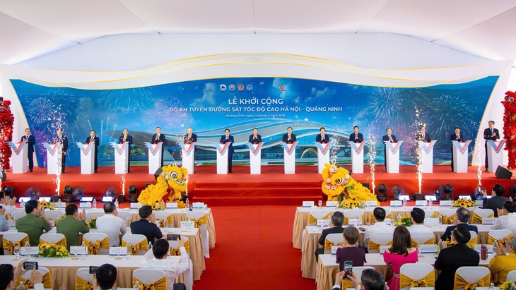 Khởi công tuyến đường sắt tốc độ cao Hà Nội – Quảng Ninh: Rút ngắn hành trình còn 23 phút
- Ảnh 1.