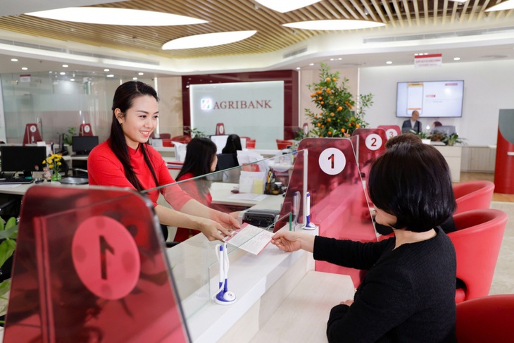 Agribank tiên phong hạ lãi suất, khẳng định vai trò ngân hàng chủ lực- Ảnh 3.