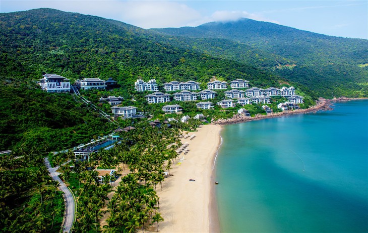 Đằng sau bước chuyển mình kỳ diệu của du lịch Việt Nam- Ảnh 1.
