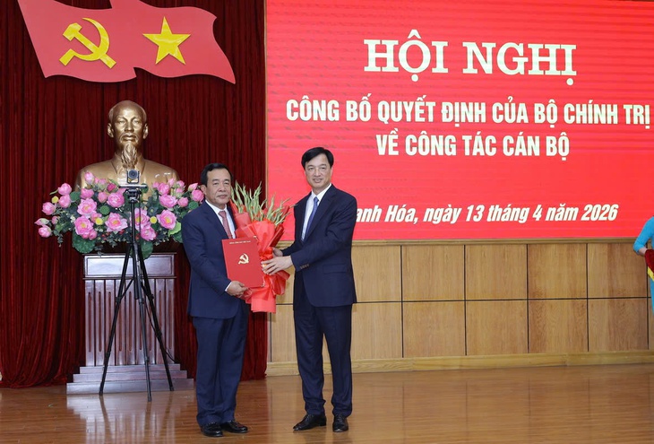Thượng tướng Lê Đức Thái giữ chức Bí thư Tỉnh ủy Thanh Hóa- Ảnh 2.