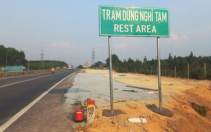 Tiến độ nhiều trạm dừng nghỉ cao tốc "rất chậm", nhà đầu tư nào bị điểm tên?