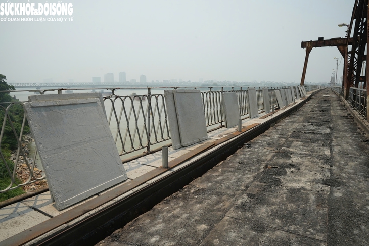 Cầu Long Biên có kịp hoàn thành sữa chữa cuối tháng 5?- Ảnh 1.