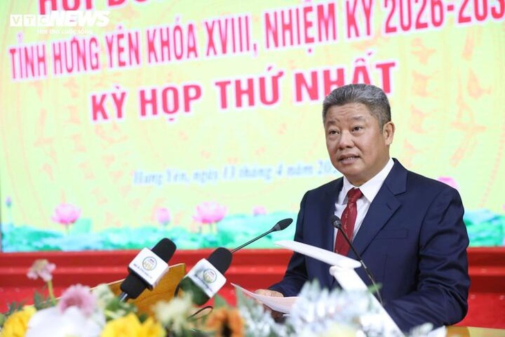 Phê chuẩn chức danh Chủ tịch và các Phó Chủ tịch UBND tỉnh Hưng Yên- Ảnh 1.