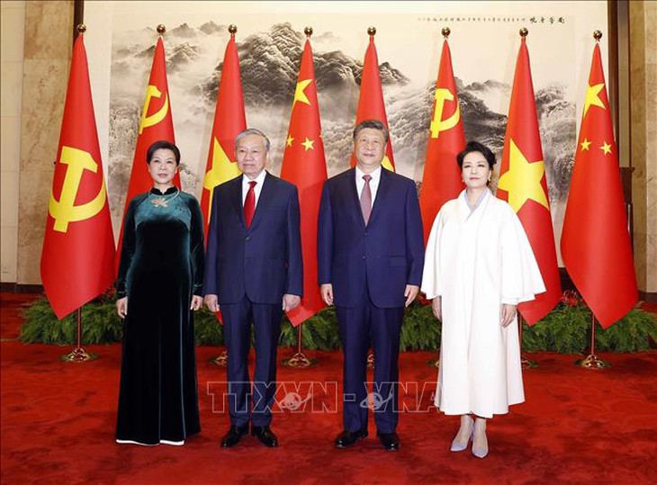 Tổng Bí thư, Chủ tịch nước Tô Lâm hội đàm với Tổng Bí thư, Chủ tịch nước Trung Quốc Tập Cận Bình - Ảnh 1.