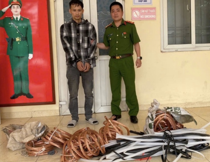 Công an Hà Nội bắt 'siêu trộm' gây ra 12 vụ trộm cắp- Ảnh 1.