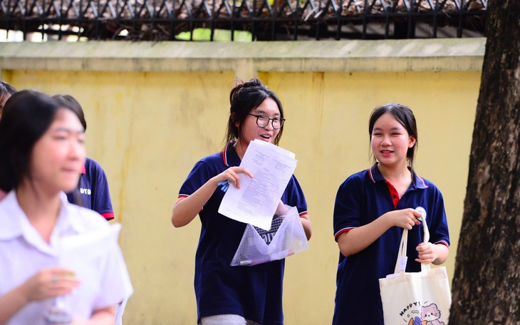 "Giờ vàng" cuối cùng cho cuộc đua vào lớp 10 công lập tại Hà Nội