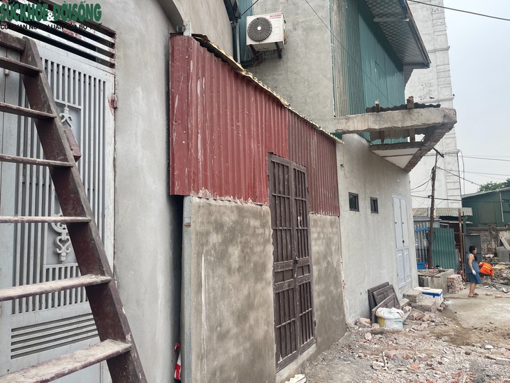 Xuất hiện nhiều ngôi nhà 'siêu mỏng, siêu méo' sau giải phóng mặt bằng ở Hà Nội- Ảnh 7. Xuất hiện nhiều ngôi nhà 'siêu mỏng, siêu méo' sau giải phóng mặt bằng ở Hà Nội- Ảnh 7.