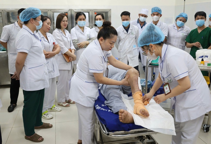 BV Bạch Mai hợp tác y tế với Sơn La mở ra bước chuyển mới nâng cao chất lượng y tế vùng Tây Bắc- Ảnh 1.