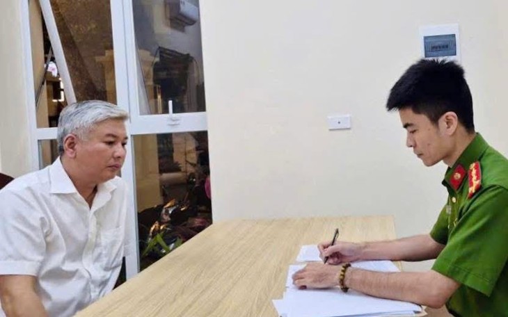 Hung hăng đánh người sau va chạm giao thông, người đàn ông bị tạm giữ