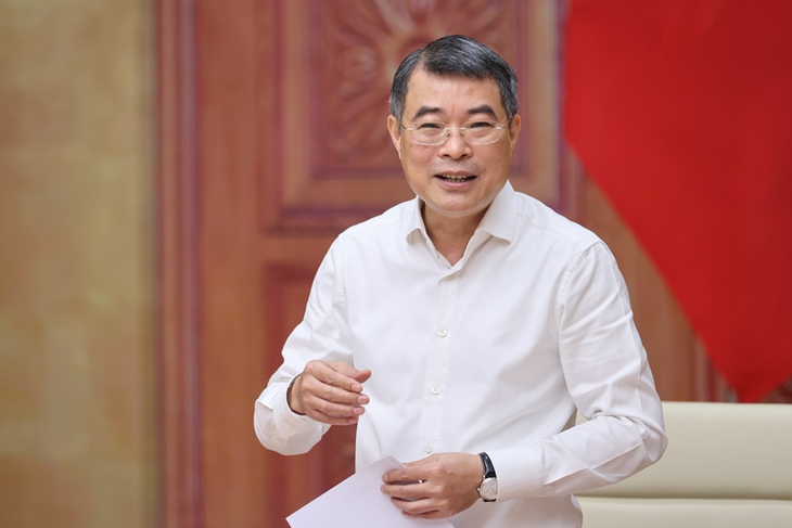 Thủ tướng yêu cầu Bộ Nội vụ tăng tốc cải cách tiền lương- Ảnh 2.