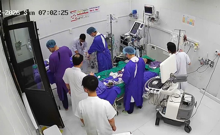 'Hồi sinh trái tim' cho bé gái 14 tuổi thoát lằn ranh sinh tử- Ảnh 1. 'Hồi sinh trái tim' cho bé gái 14 tuổi thoát lằn ranh sinh tử- Ảnh 1.