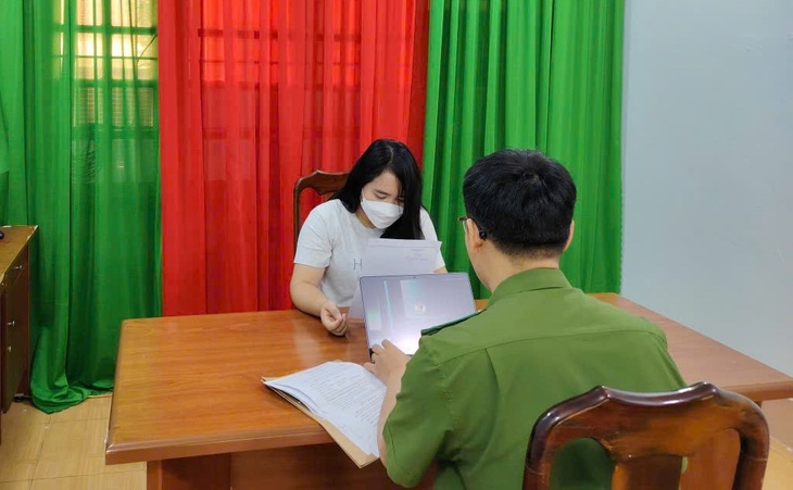 Dùng AI dựng hơn 400 video ‘rùng rợn’ ở Đà Lạt, một YouTuber bị phạt 7,5 triệu đồng- Ảnh 1. Dùng AI dựng hơn 400 video ‘rùng rợn’ ở Đà Lạt, một YouTuber bị phạt 7,5 triệu đồng- Ảnh 1.