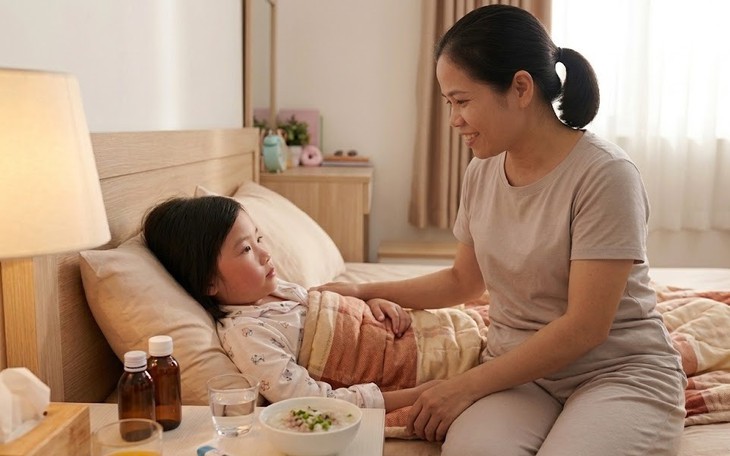 5 loại thuốc cần có khi trẻ bị tay chân miệng và cách dùng an toàn