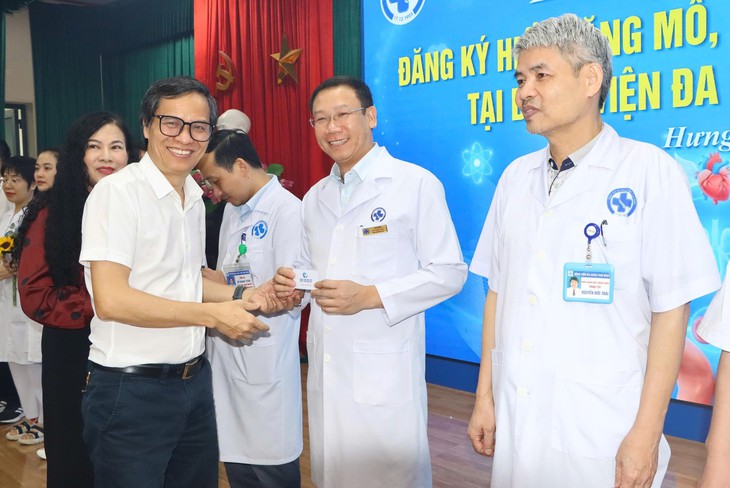 Hơn 200 nhân viên y tế đăng ký hiến mô tạng, trao cơ hội sống cho nhiều người- Ảnh 1. Hơn 200 nhân viên y tế đăng ký hiến mô tạng, trao cơ hội sống cho nhiều người- Ảnh 1.