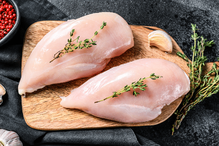 Ăn ức gà có giúp giảm cân tốt hơn ăn trứng?- Ảnh 1.